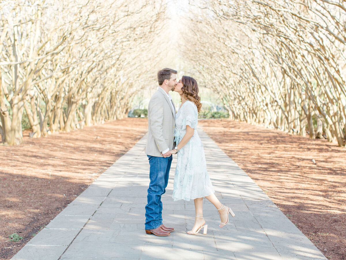 Brittany&CodyWhiteRockLakeDallasTexasEngagement9