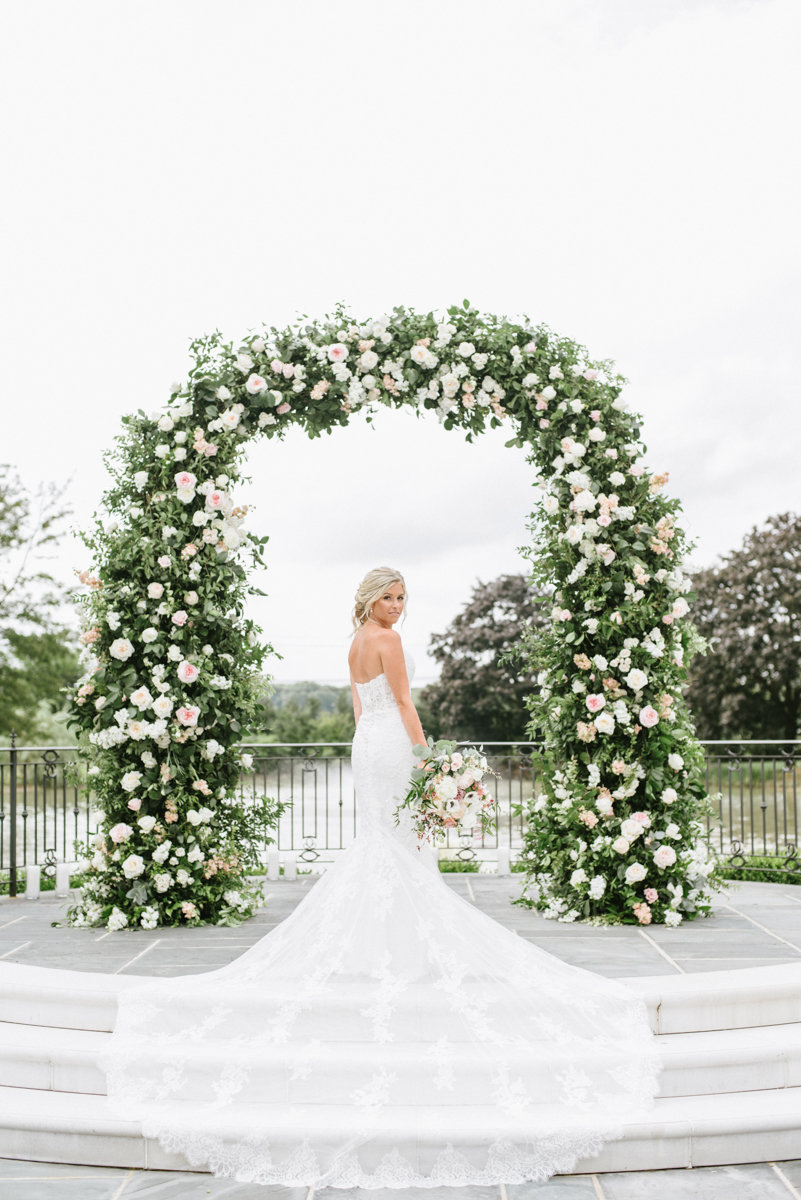 0014 - 0105-outdoor-park-chateau-ceremony