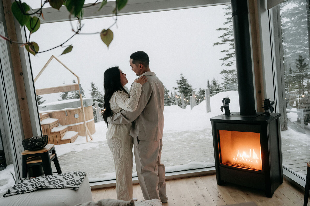 S-R_Winter-Elopement-Quebec-164