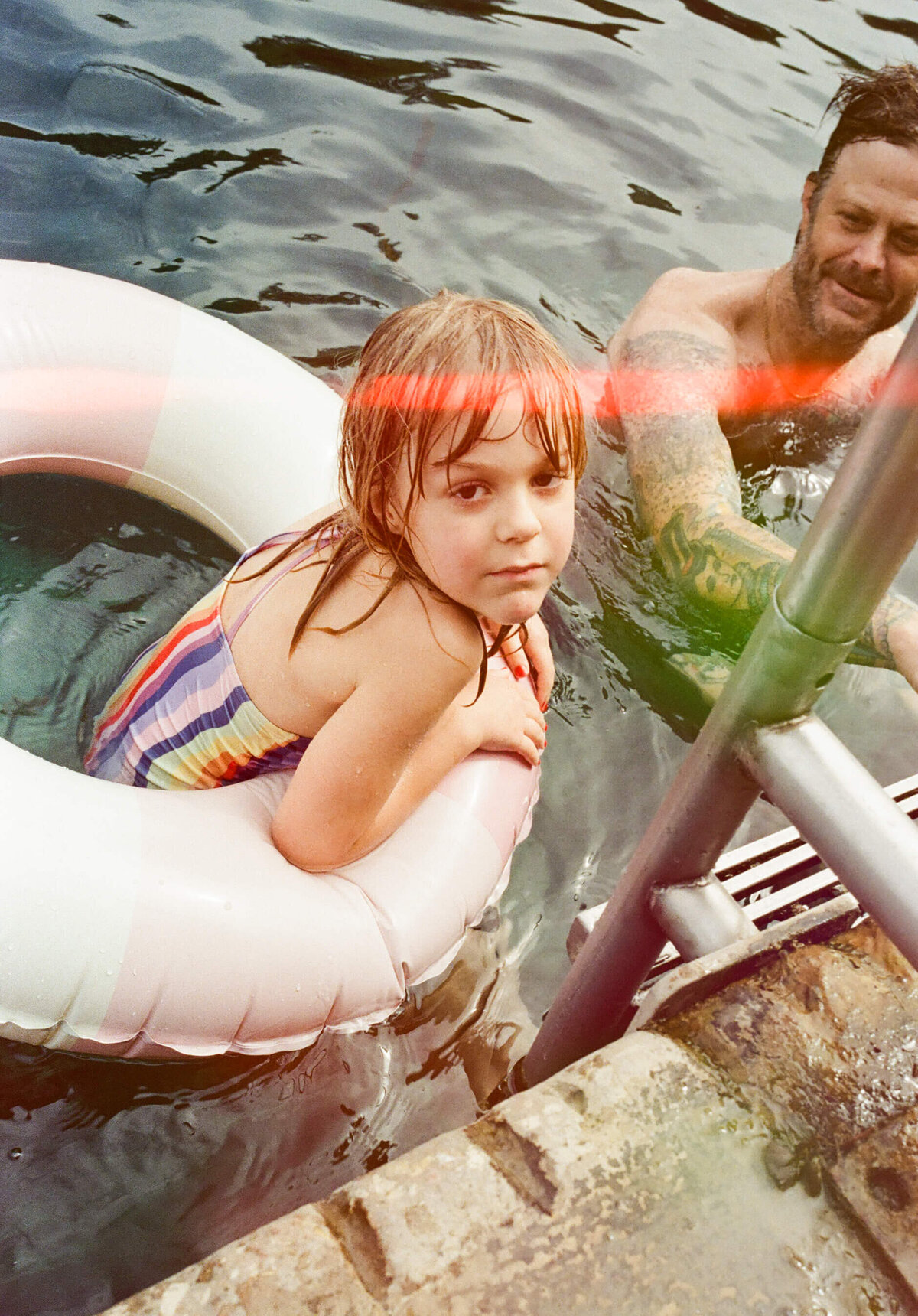 austin-lifestyle-family-couples-session-Psychedelic-35mm-film-amber-vickery-photography-12