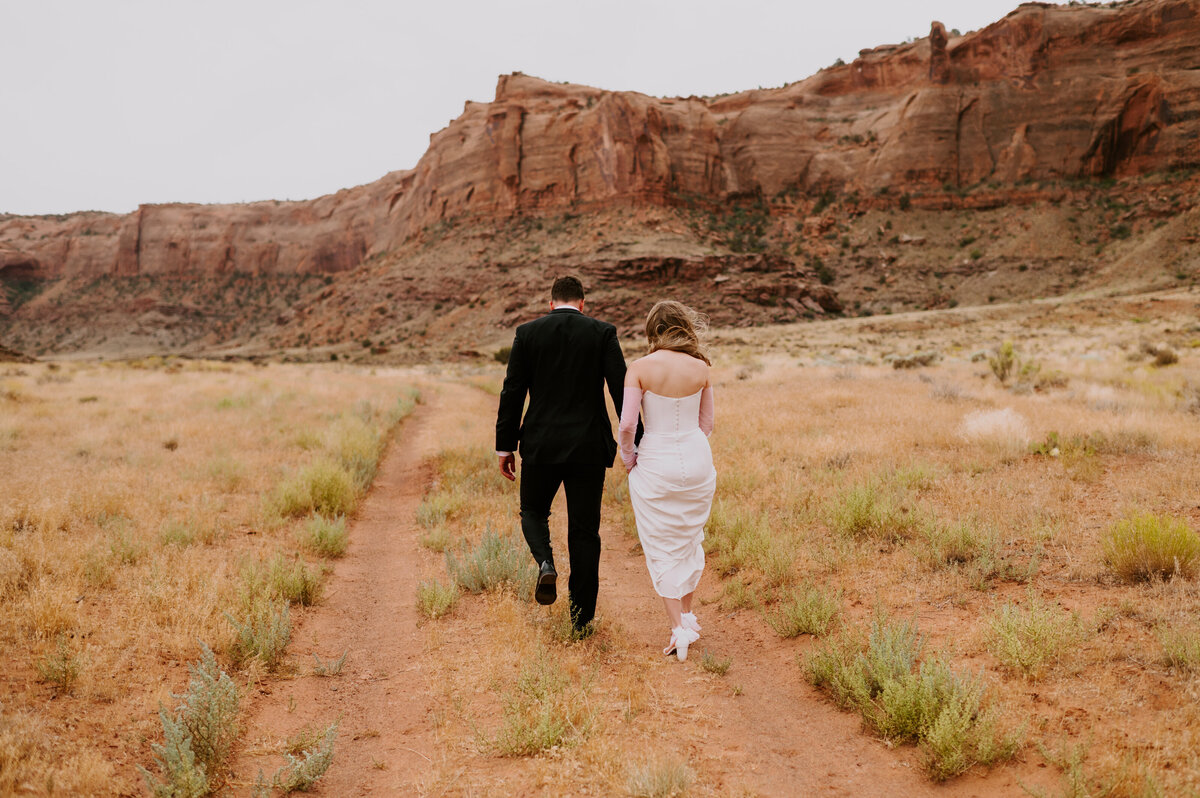 red-earth-moab-utah-wedding1643