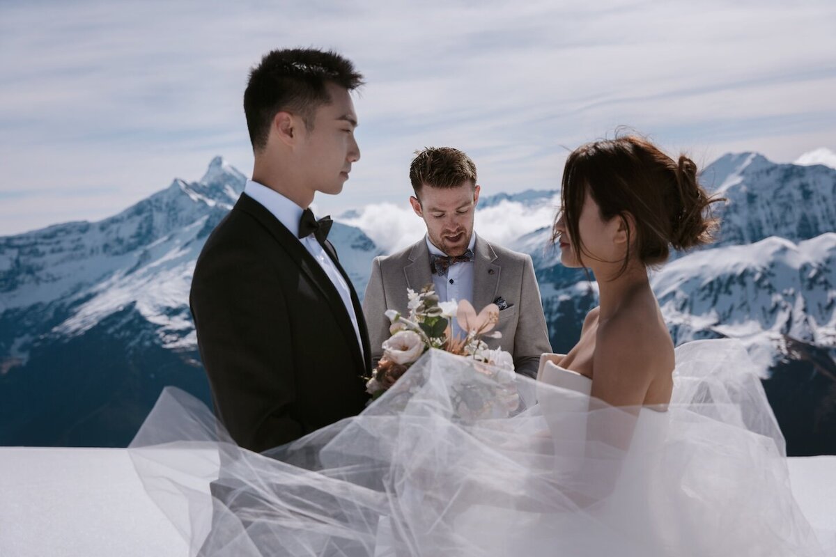 Helicopter wedding photoshoot, Dragon Fly Peak, Wanaka.