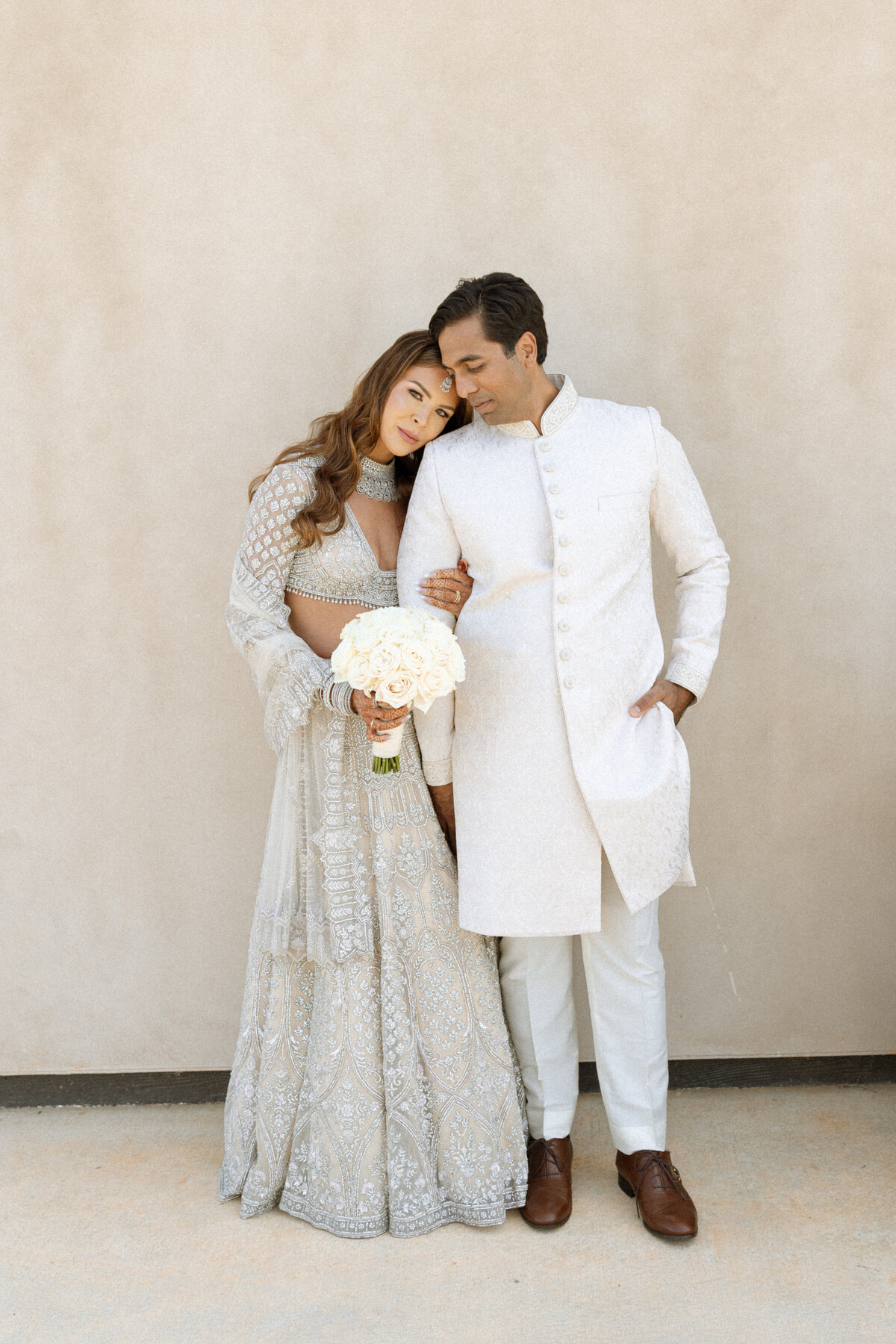 indian-couple-with-sari