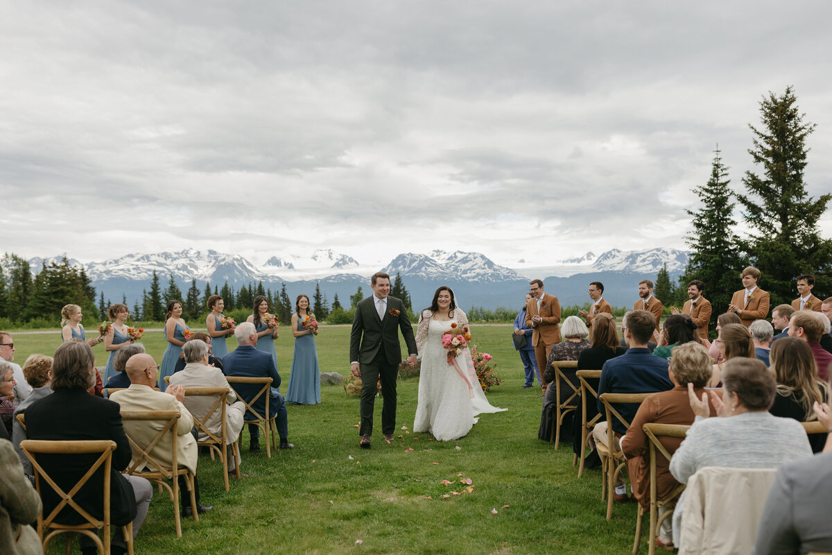 wedding-at-ak-diamond-ranch-in-homer-alaska