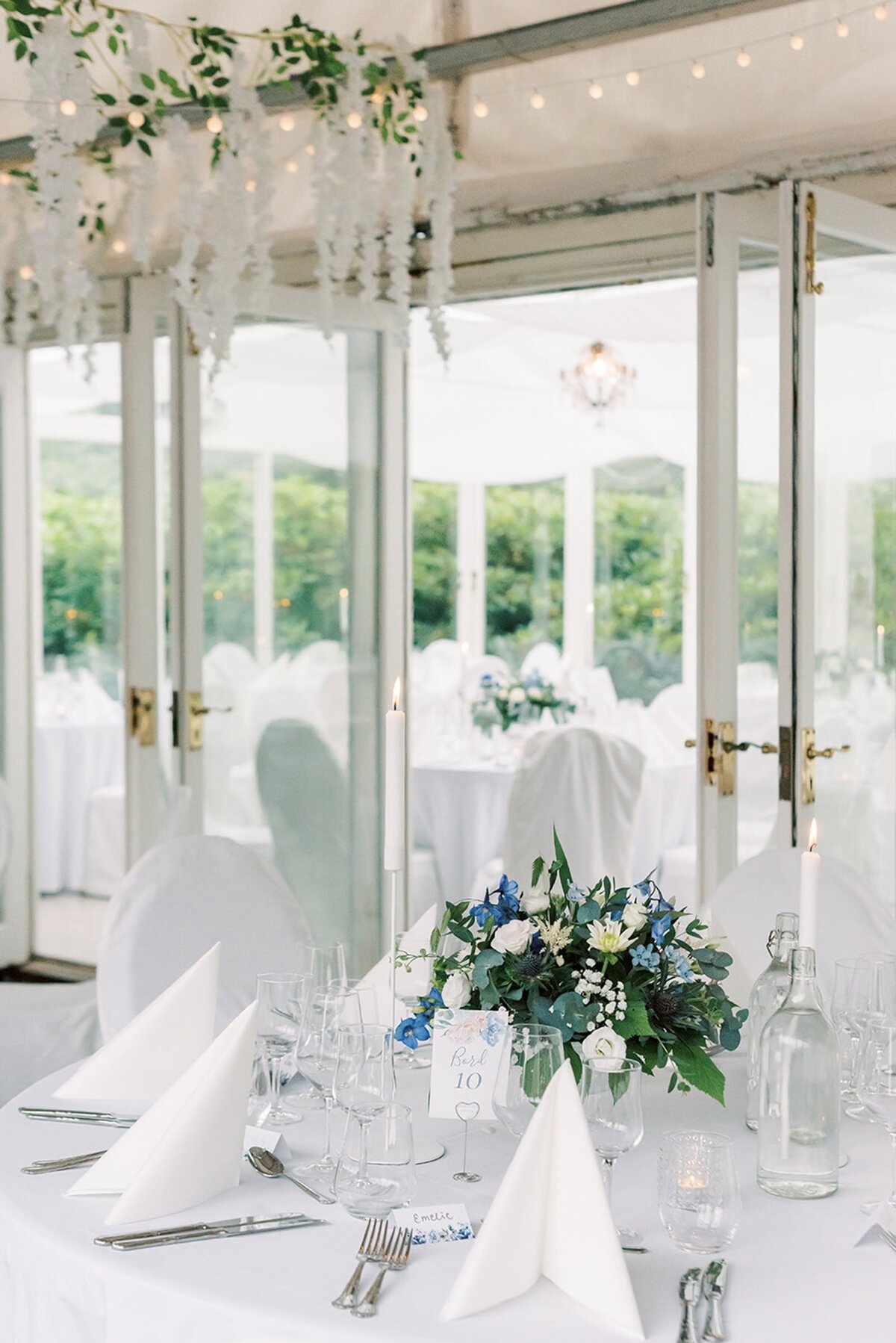 Destination Wedding Photographer Anna Lundgren in Stockholm Wedding at Stockholms Stadshus, Kungsholms Church and Rosendals Wardshus in Stockholm Sweden_15