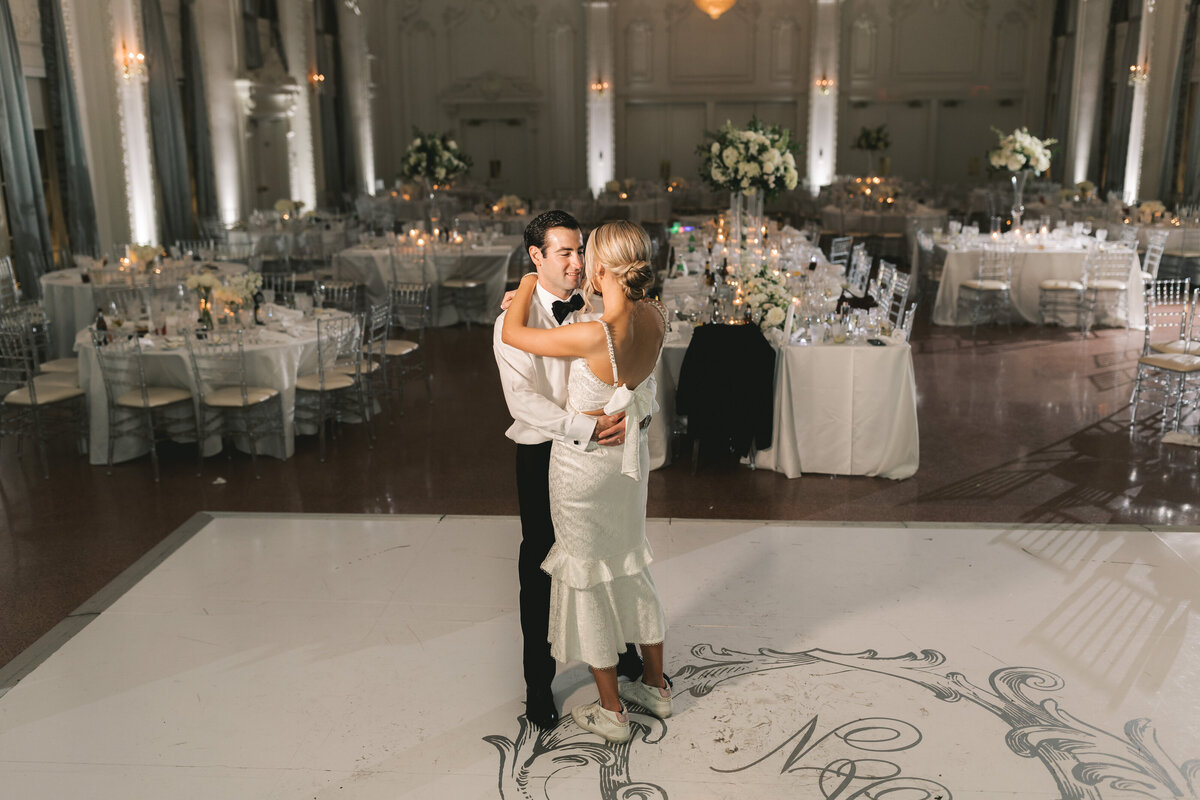Ally-and-Nathan-Wedding-Preview-Emily-Nicole-Photo-150