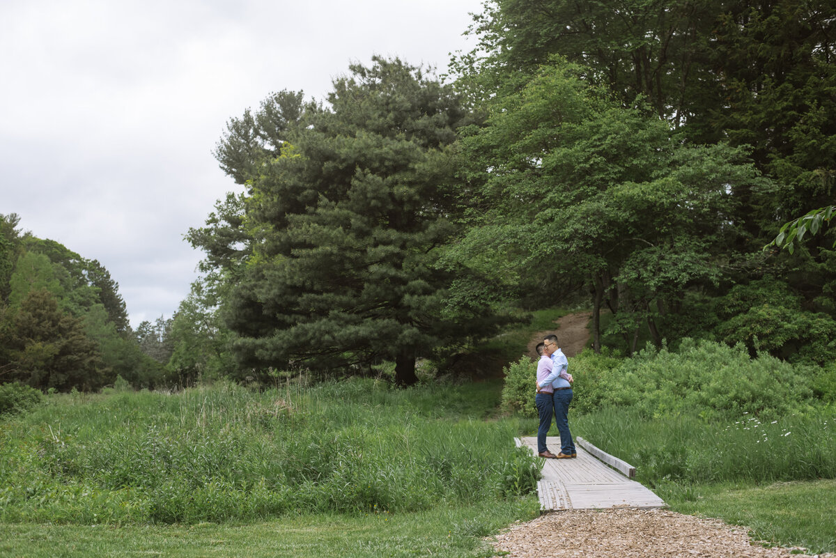 Mei Lin Barral Photography_queer-arnold-arboretum-spring-boston-engagement-20