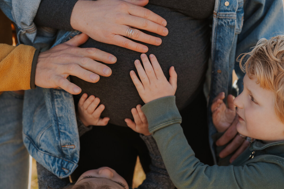 Lynch Fam Maternity_13