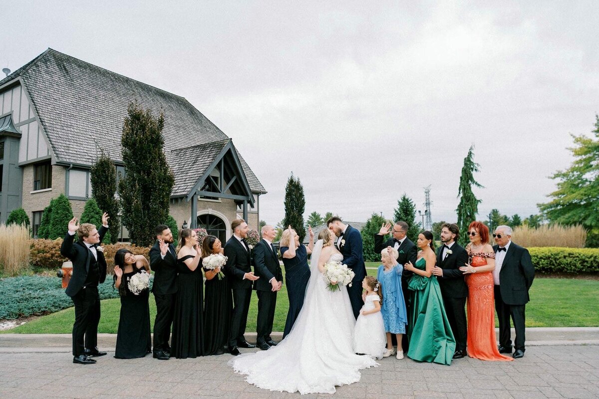 W8-Wedding-events-Deer-Creek-Shelly-and-Alexander-2024-09-28-2500px-1126