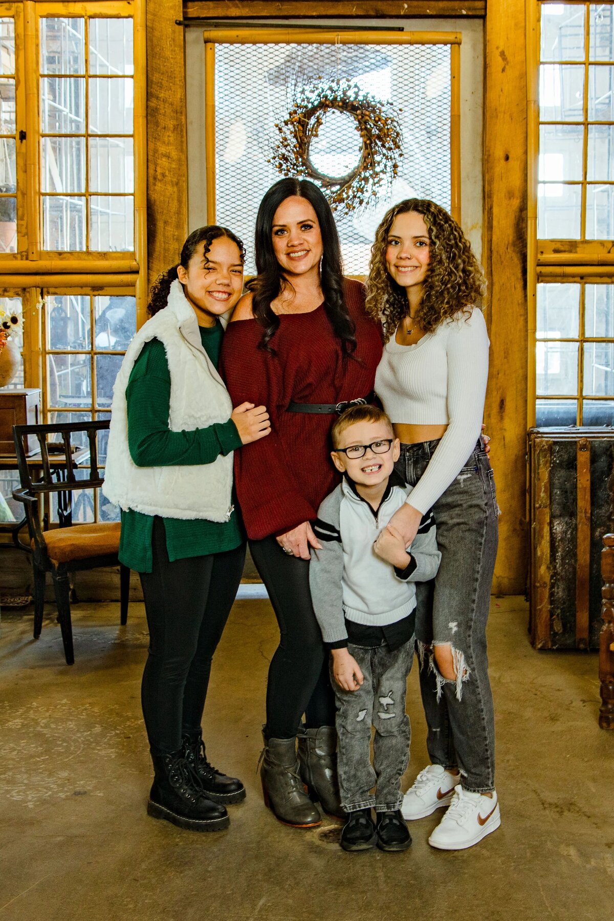 2023-11-29 Danielle FAMILY-12
