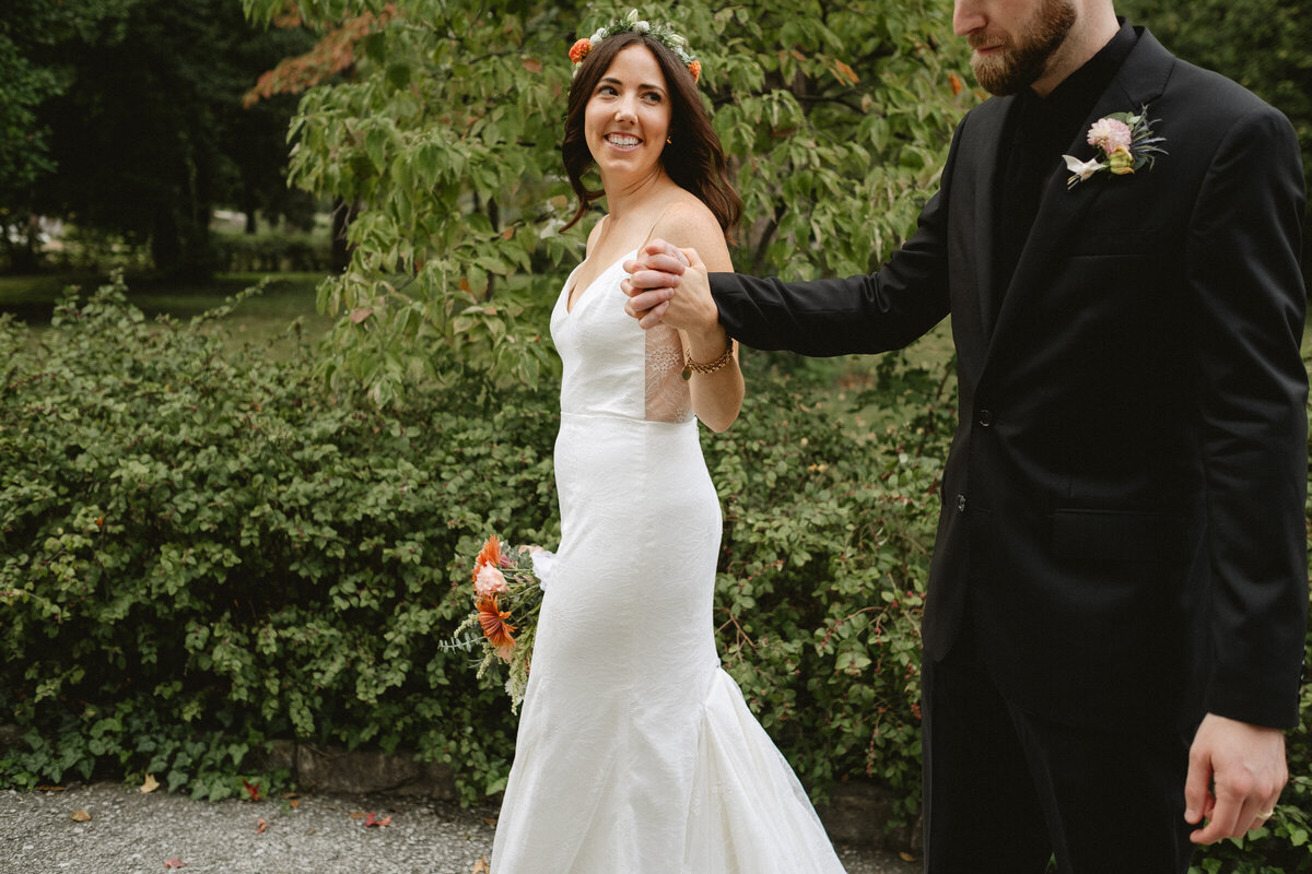 documentary photographer garden greenhouse wedding-132