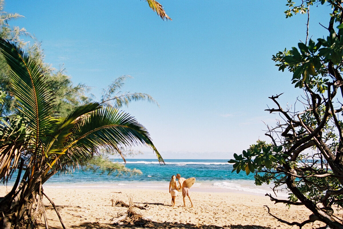 0018Kauai Honeymoon Engagment Wedding Family Maternity Film Photographer Mami Wykokoff Photography Hawaii