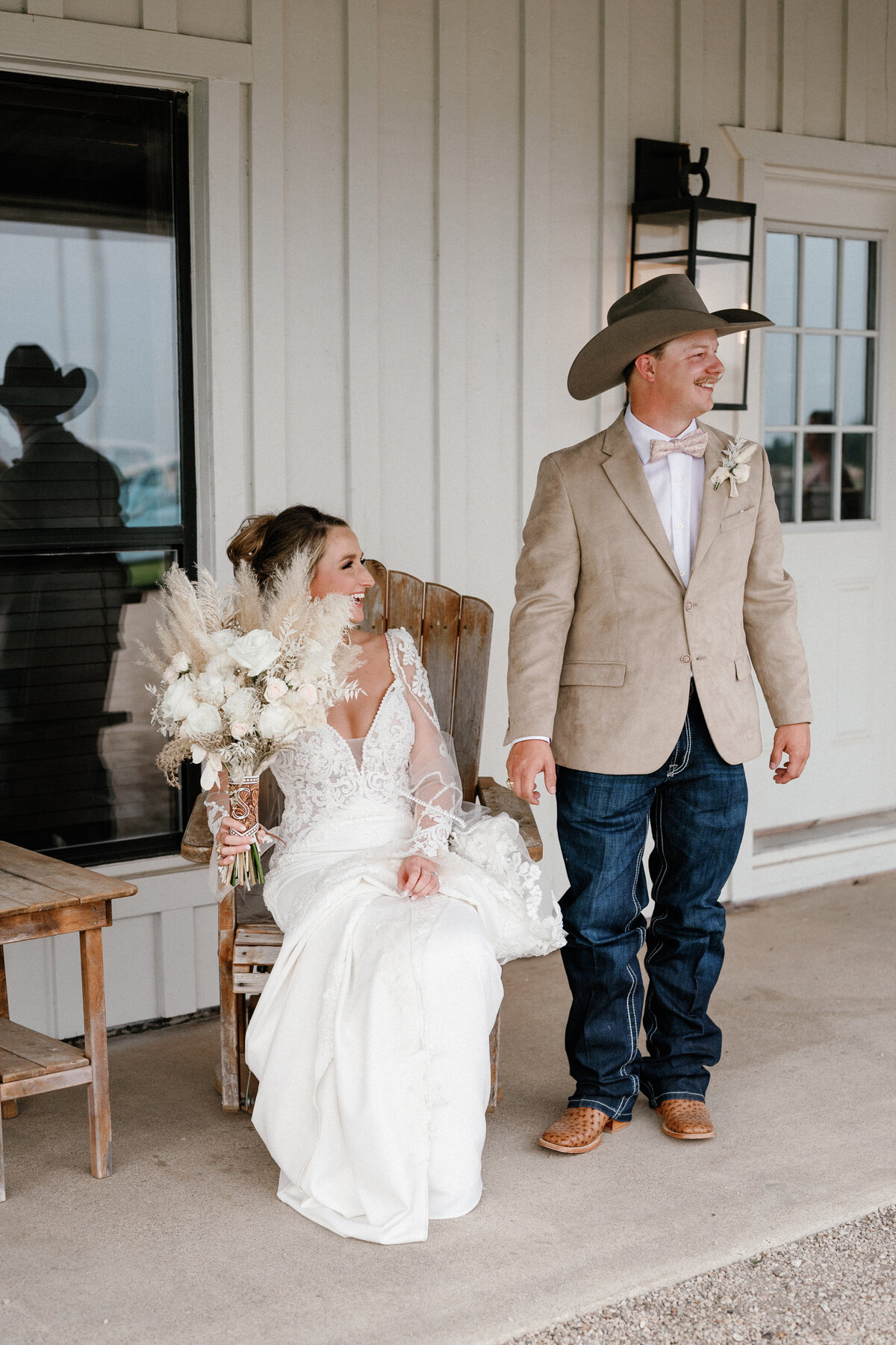 College Station Wedding photographer