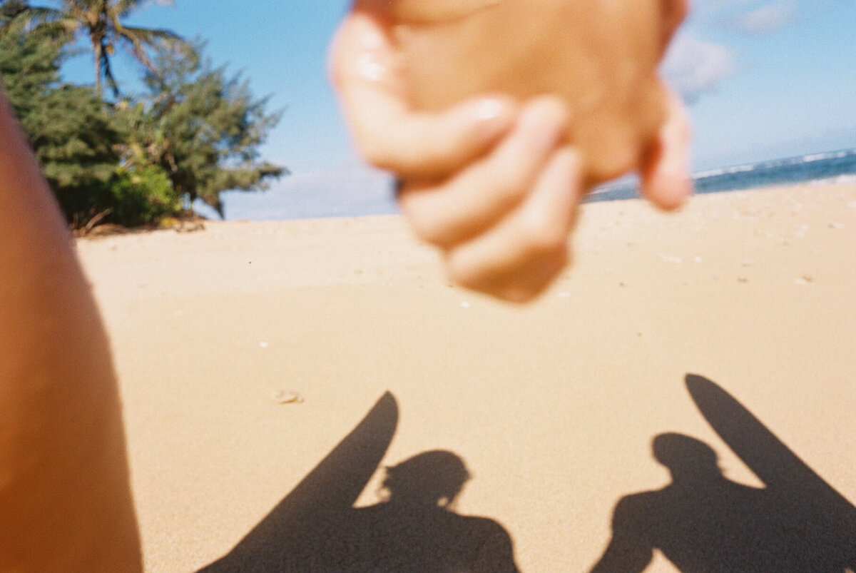 0020Kauai Honeymoon Engagment Wedding Family Maternity Film Photographer Mami Wykokoff Photography Hawaii
