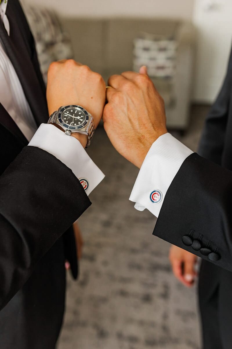 Groom and Groomsmen Getting Ready at DoubleTree, Evansville.079