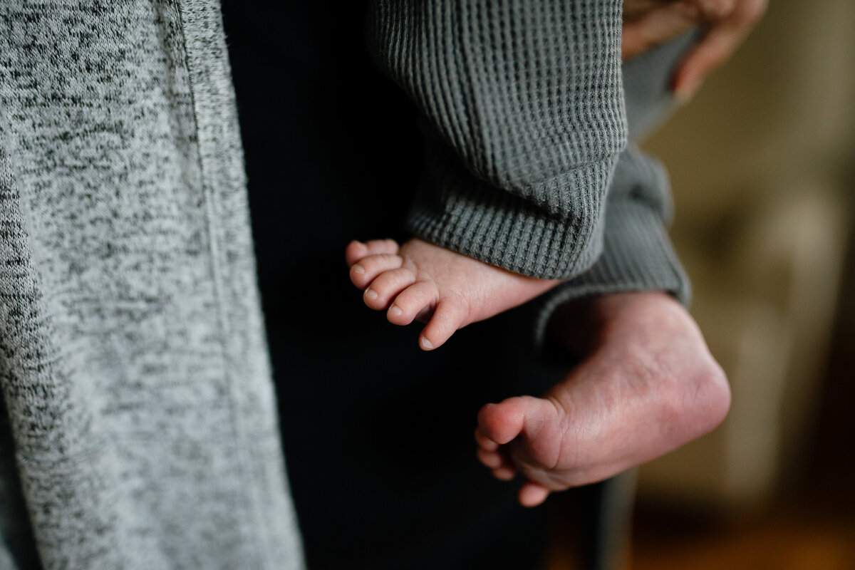 newborn-baby-toes