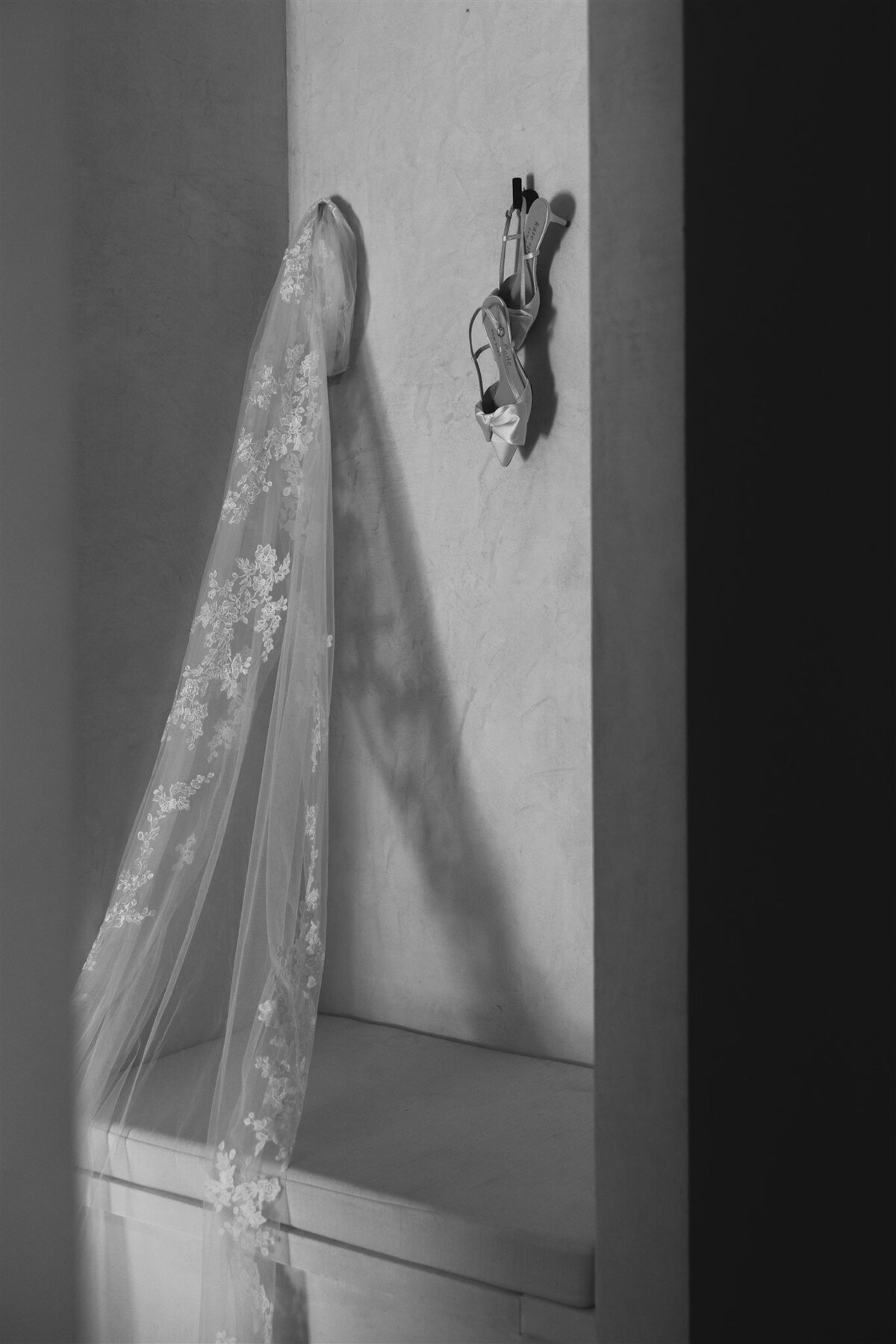 los-angeles-republique-restaurant-wedding-hanna-walkowaik-photography-0037