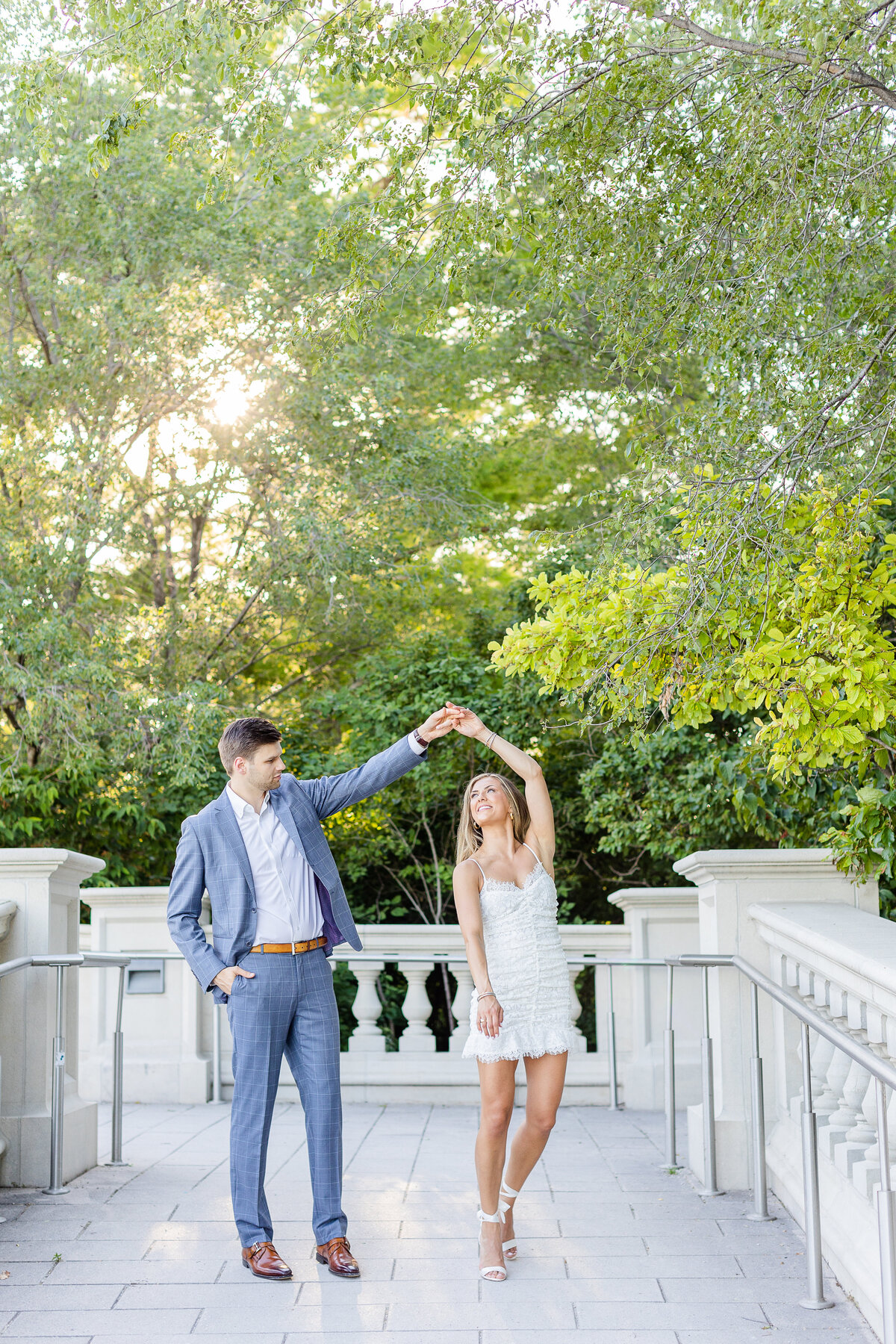 Engagement photos at the st. Louis Art Museum in St. Louis Missouri