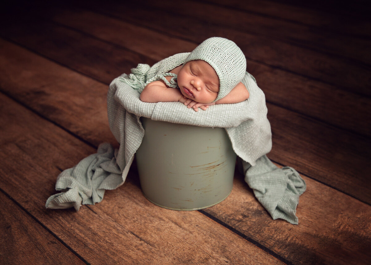 Toronto-newborn-photography-studio-Rosio-Moyano-009