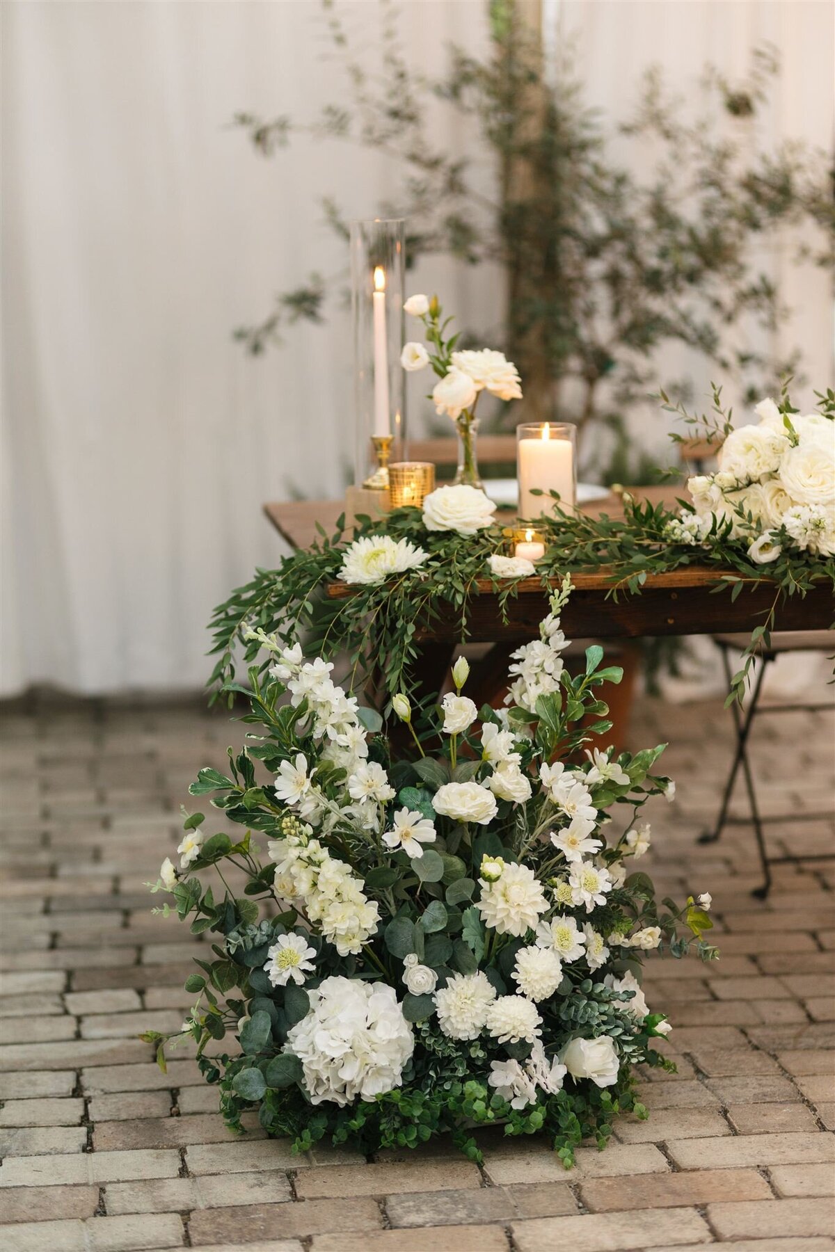 hanna-conner-long-hollow-gardens-wedding-photos-previews-nicole-lenia-kiser-imagery-126_websize