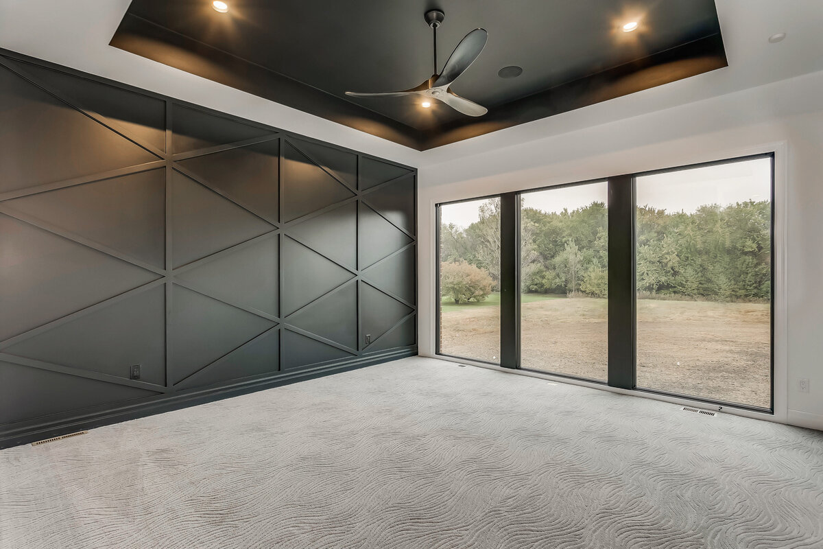 4 Wheatfield Ct Hesston KS-print-028-020-Master Bedroom-4200x2800-300dpi