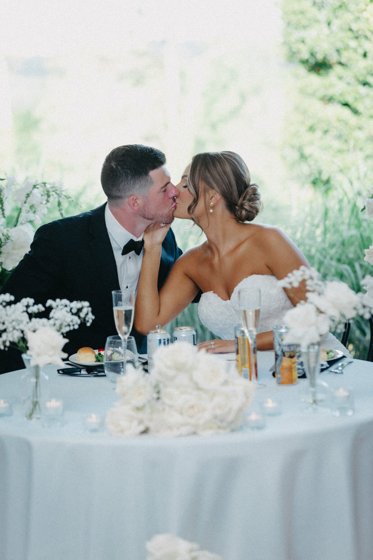 VictoriaAndJohn_Wedding_1233