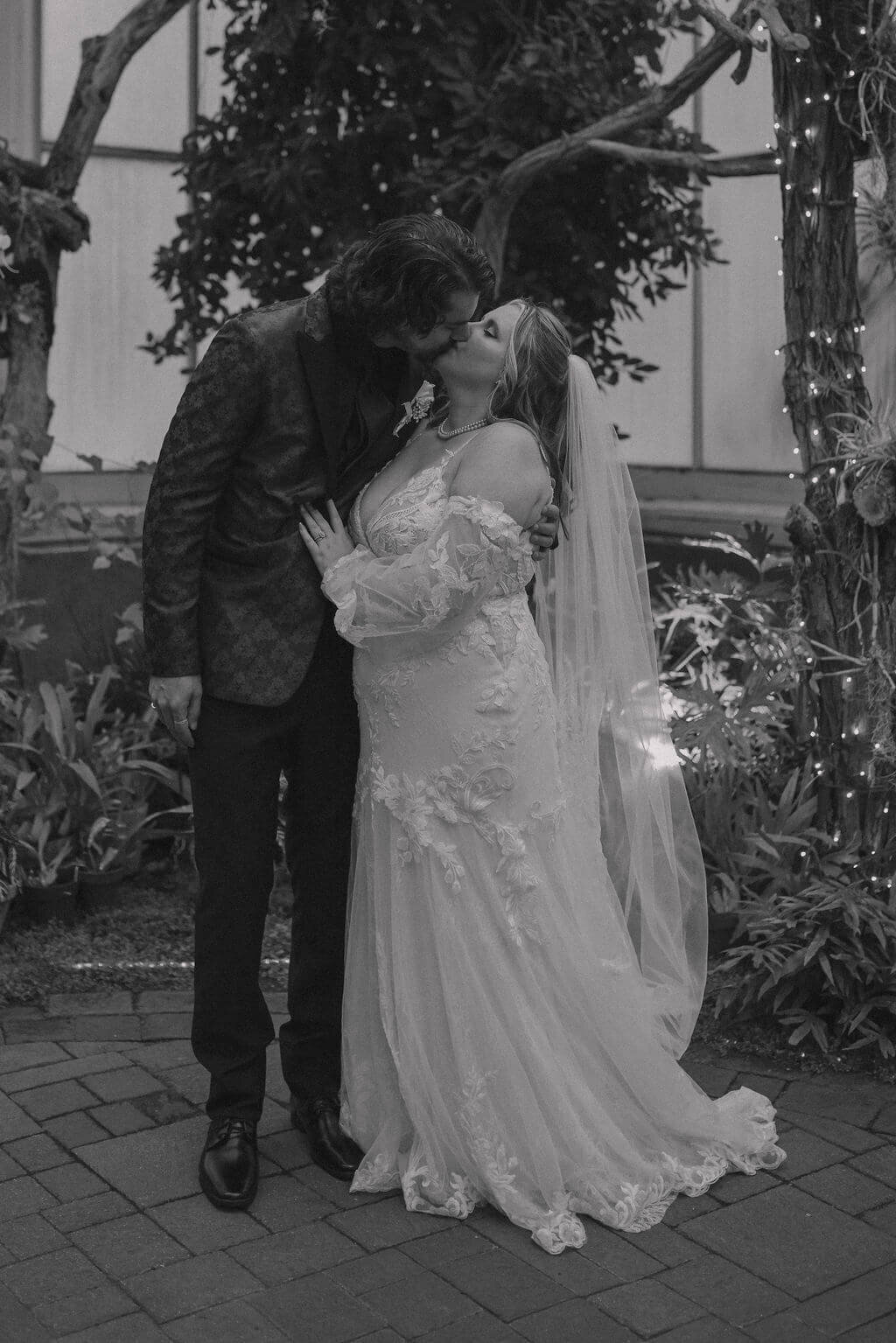 buffalo-wedding-photographer-brittany-and-nic.95