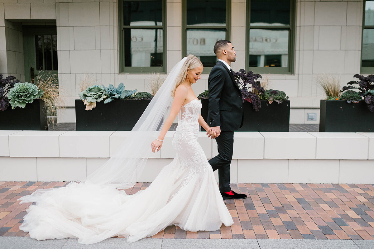 Rebecca Shehorn Photography Micah and Katie_s Bottleworks Hotel Indianapolis Wedding-569