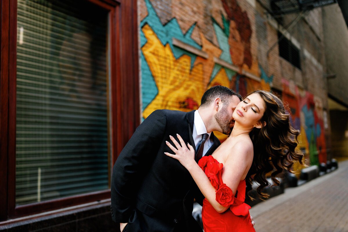 Aspen-Avenue-Chicago-Wedding-Photographer-Union-Station-Chicago-Theater-Engagement-Session-Timeless-Romantic-Red-Dress-Editorial-Stemming-From-Love-Bry-Jean-Artistry-The-Bridal-Collective-True-to-color-Luxury-FAV-95