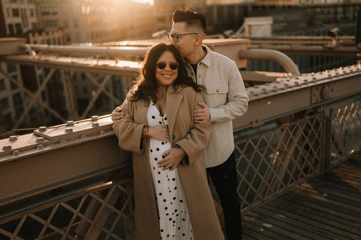 Maternity Photography - NYC - Dumbo - Brooklyn-001