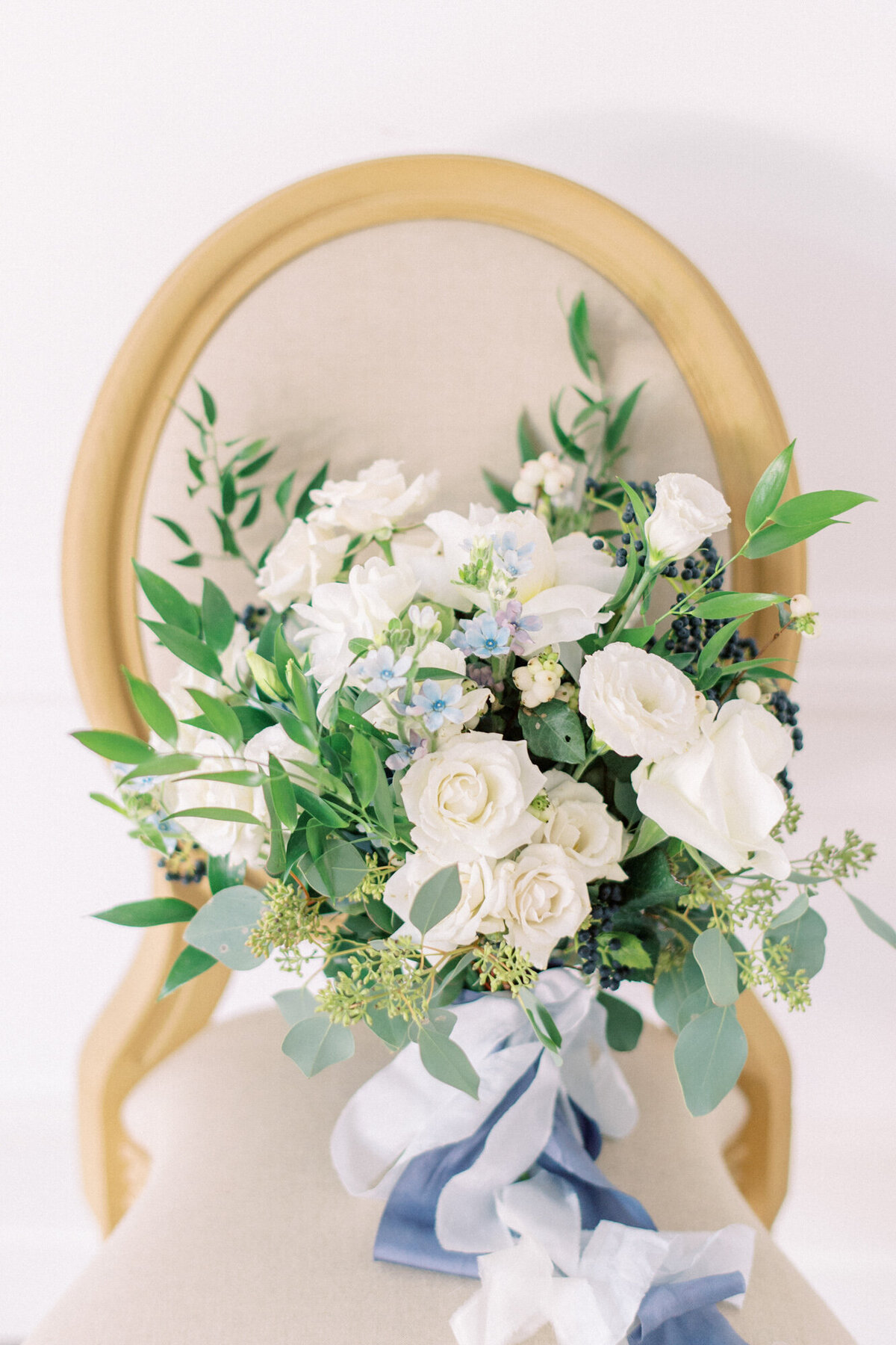 Maïlys Fortune Photography Husband Wife Wedding Weddings Photography France Switzerland Italy Timeless Dreamy Imagery Bilingual French English Destination Weddings Destination Wedding Provence French Riviera Paris Lake Como Tuscany21