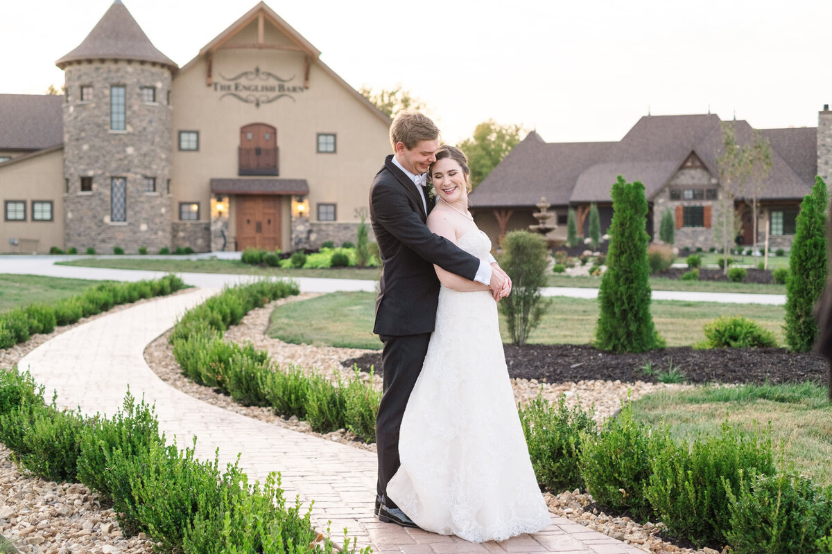 The English Barn | Kansas City Wedding & Event Venue