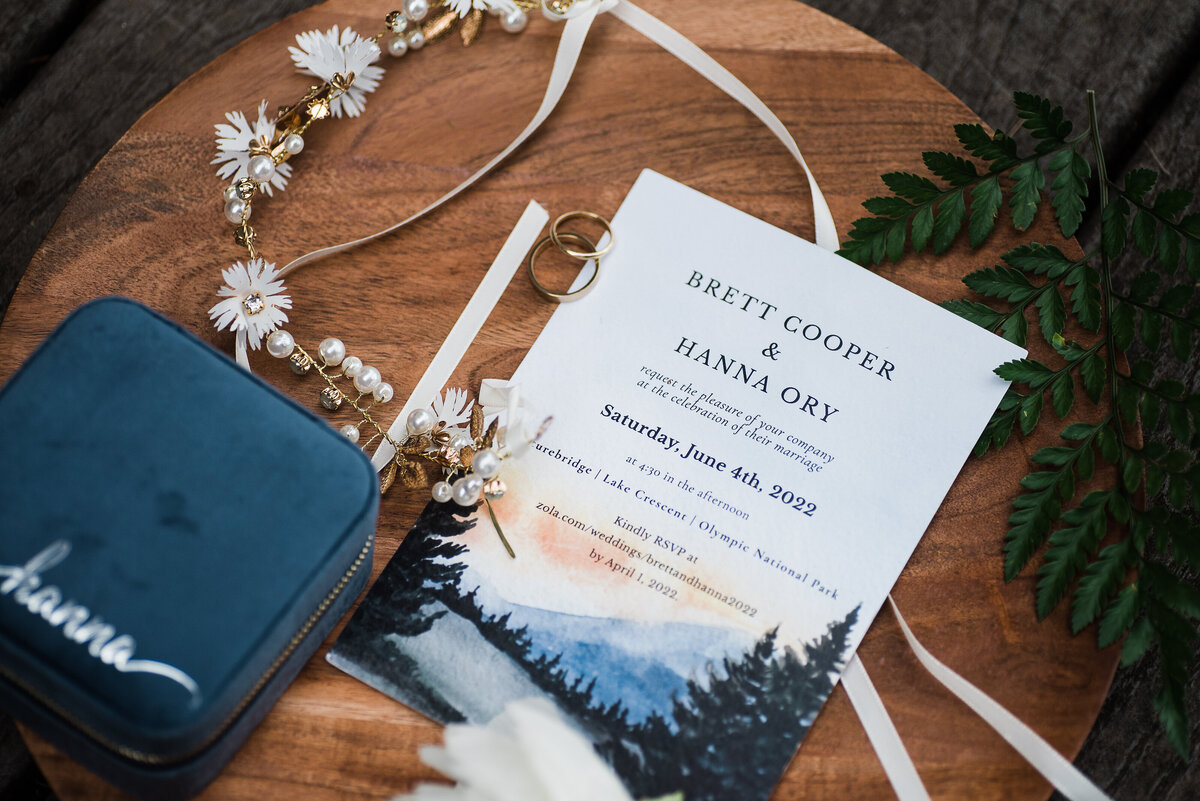 Olympic Park at NatureBridge Wedding | Captured by Candace Photography | Seattle Wedding Photographer