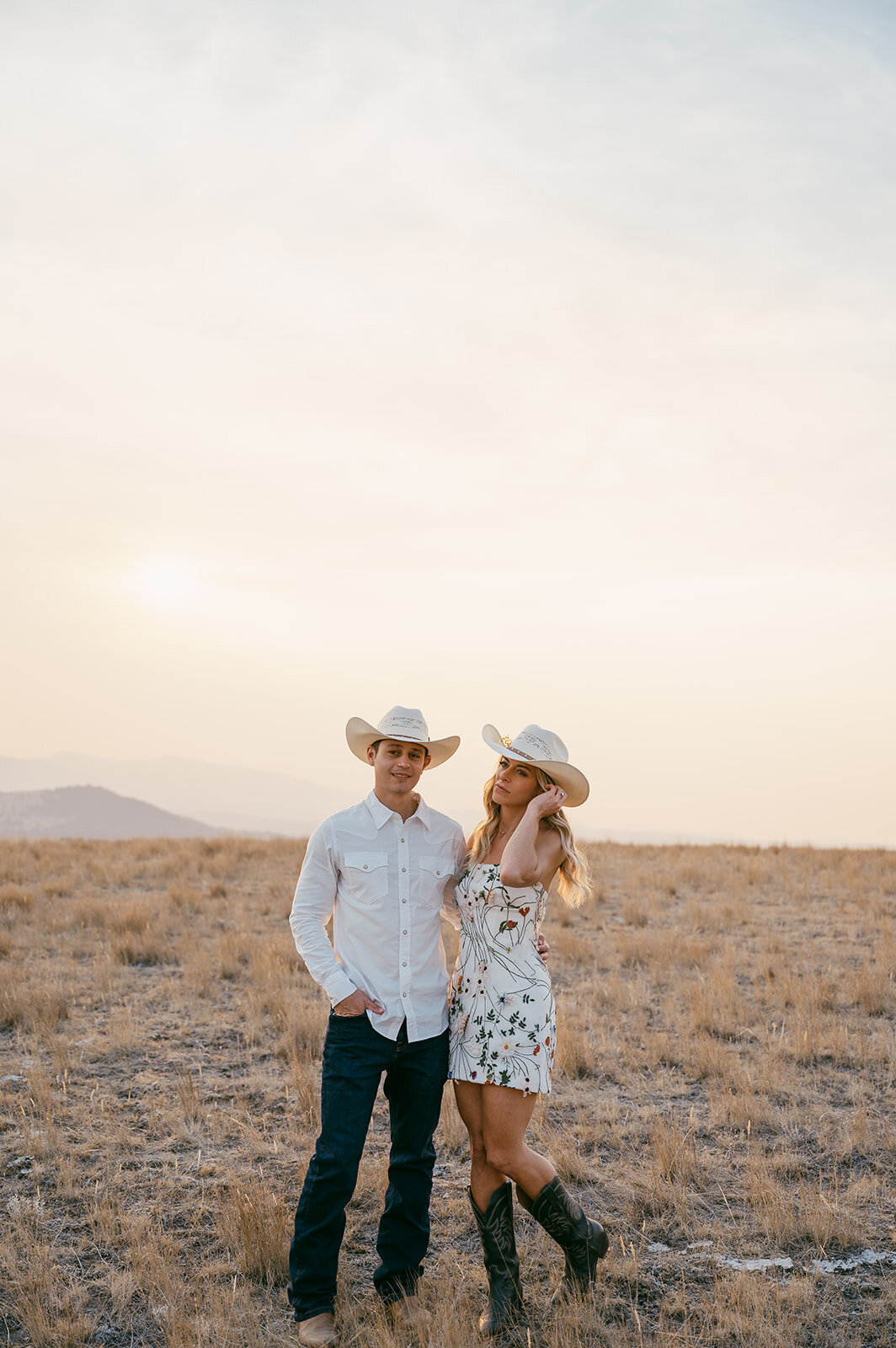 presley-gray-photo-rustic-western-montana-wedding-2290