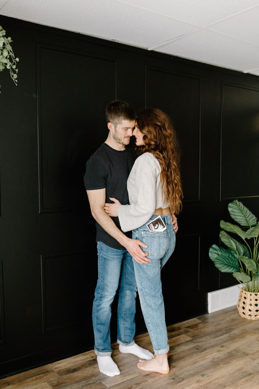 christina_ney_photography_wedding_engagement_lifestyle_photographer_dubuque_iowa_wedding_planning_assistance_adventurous_bold_laidback Family Photography76