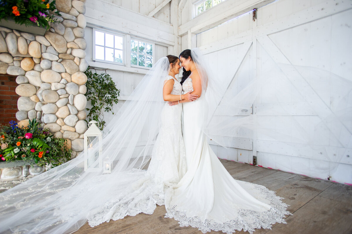 lesbian wedding at Bonnet