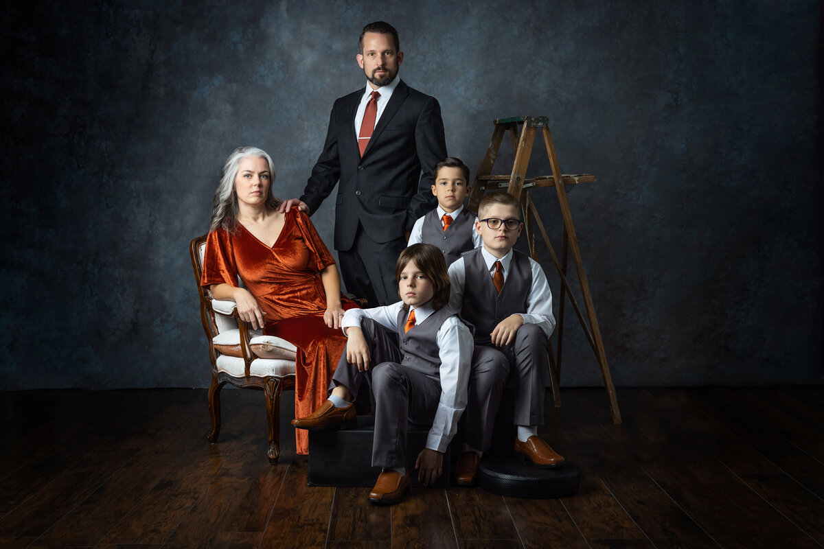 Kansas City fine art photographer creating timeless heirloom family portraits