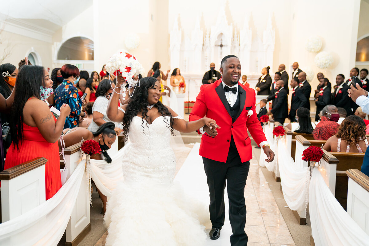 Forever Young | pristine Chapel wedding venue