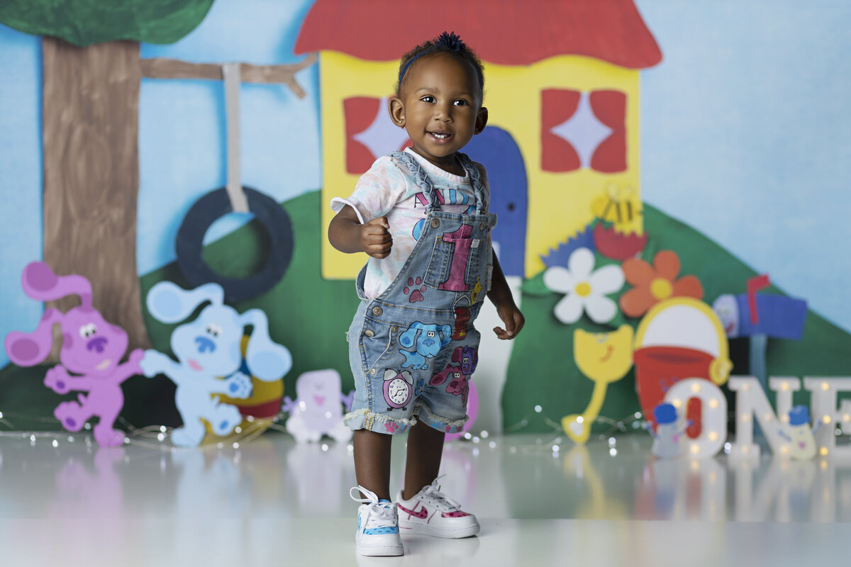 Hampton Georgia cake smash photographer, first birthday photographer in Atlanta, photography studio with props in jonesboro Georgia