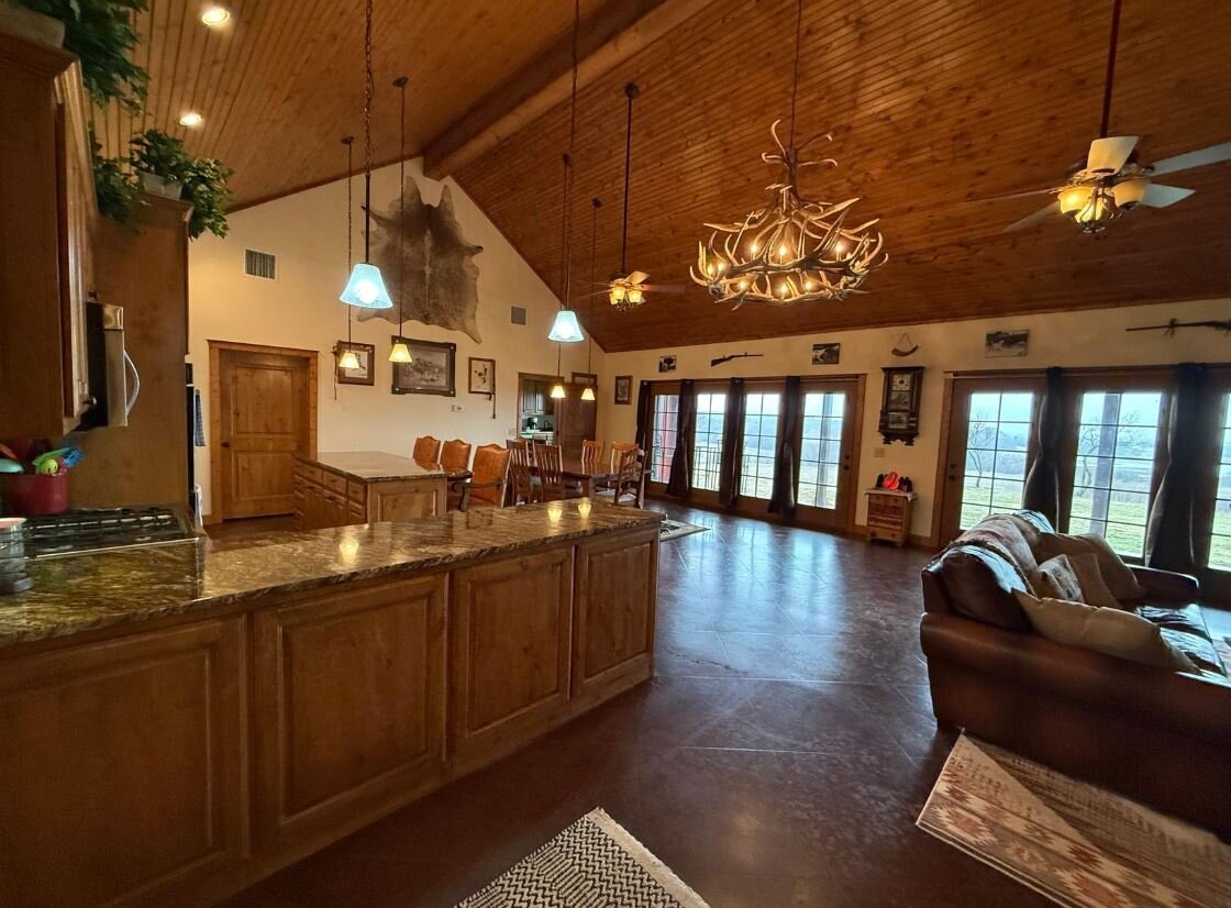 1040 Acre Working Ranch for sale in Duncan, OK - Stevens County