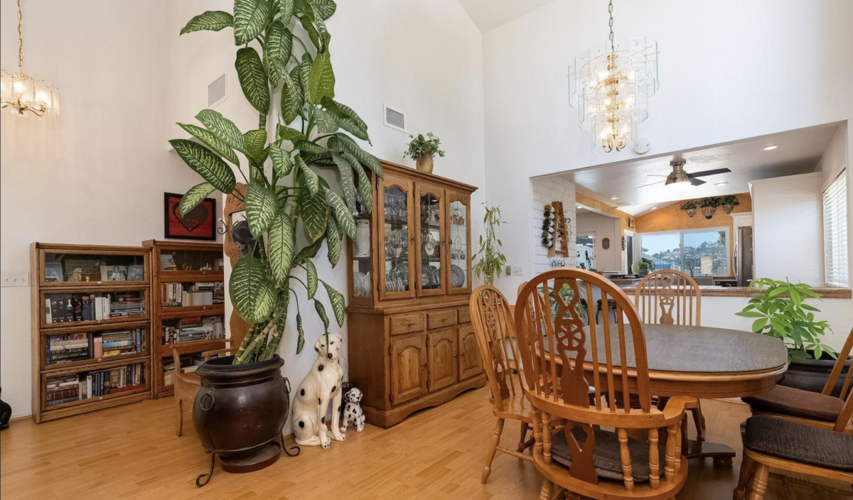 Screen Shot 2023-08-31 at 8.10.49 PM