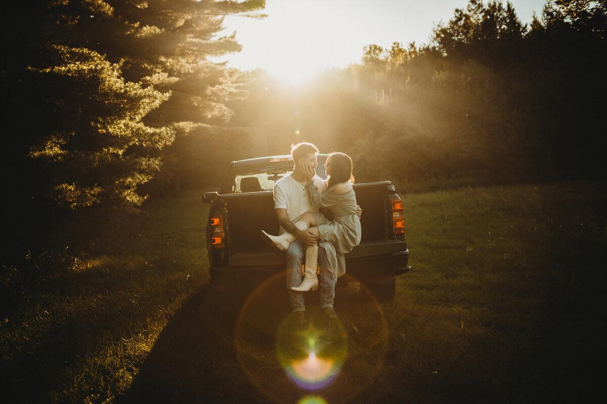 truck engagement session