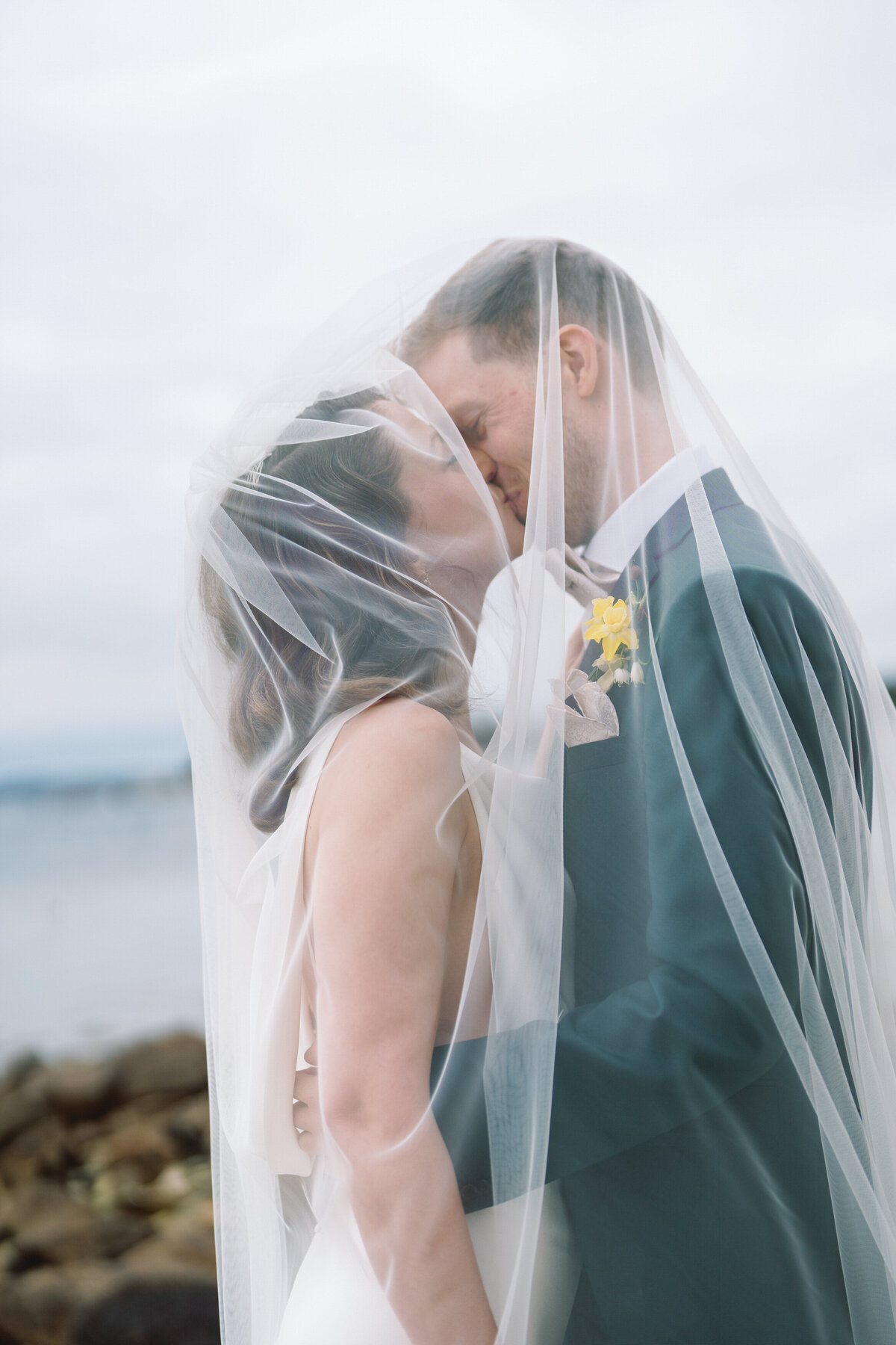 VFWedding_FirstLook_0064