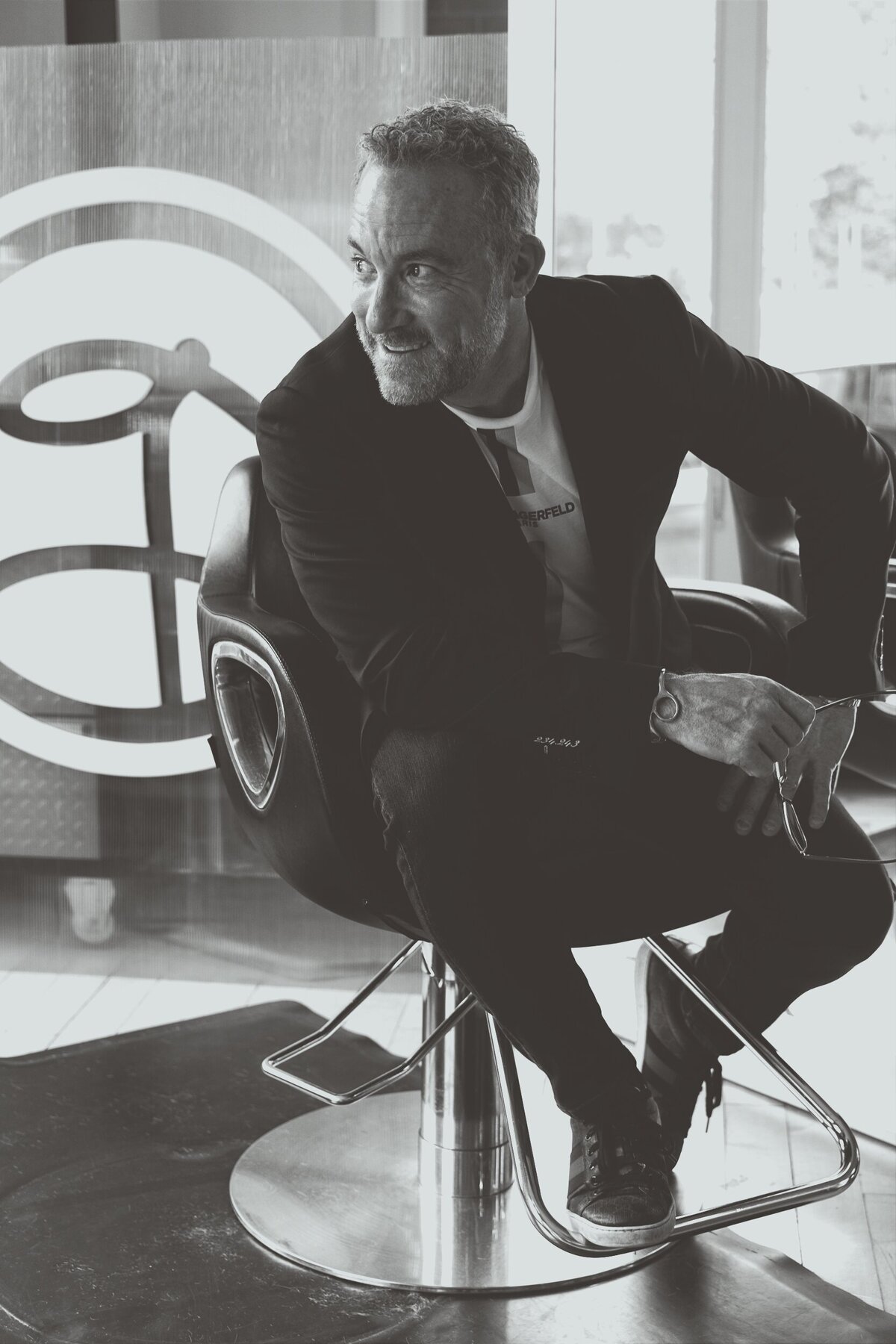 rg-website-113 bw
