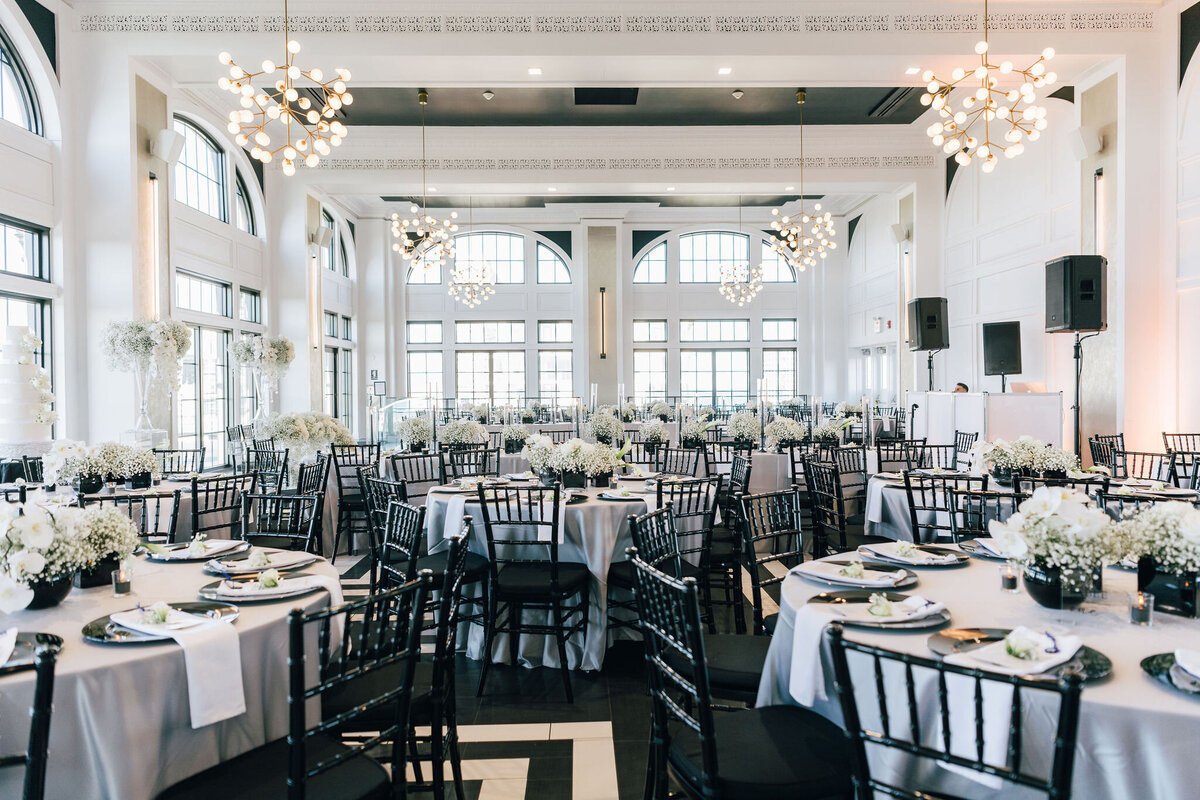 Chicago-Wedding-Photographers-Wedding-Decorators-Brio-Photo-Studios