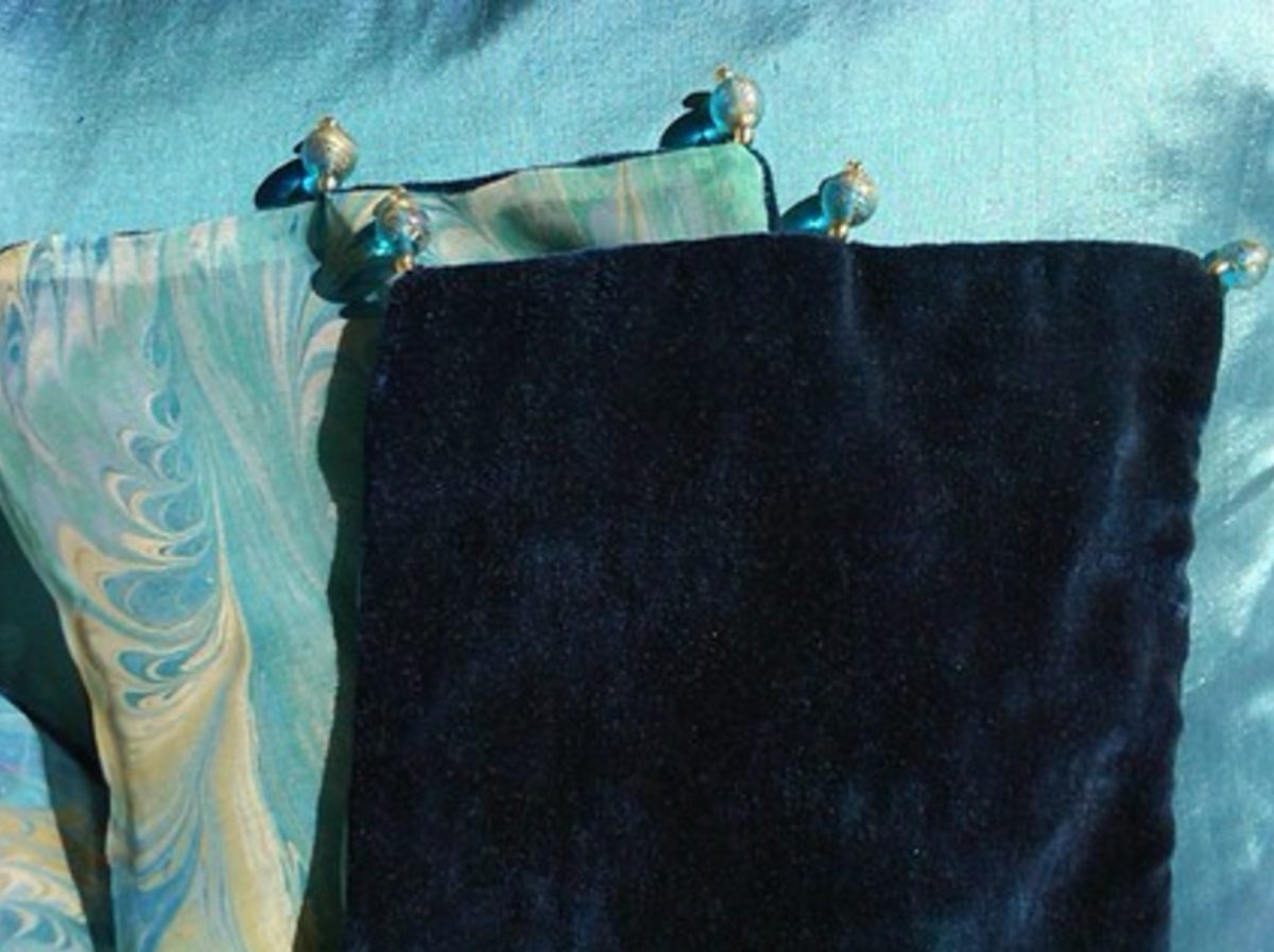 Blue-Silk-Velvet-Marble-Juliet-Valmont