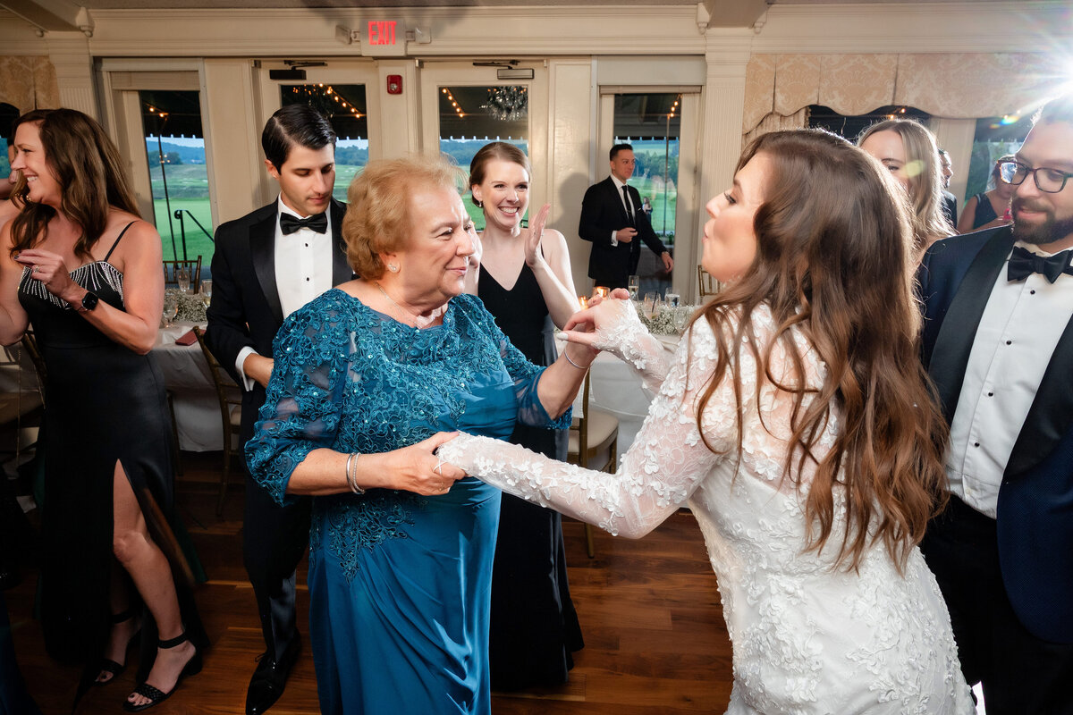 wedding reception dancing pictures