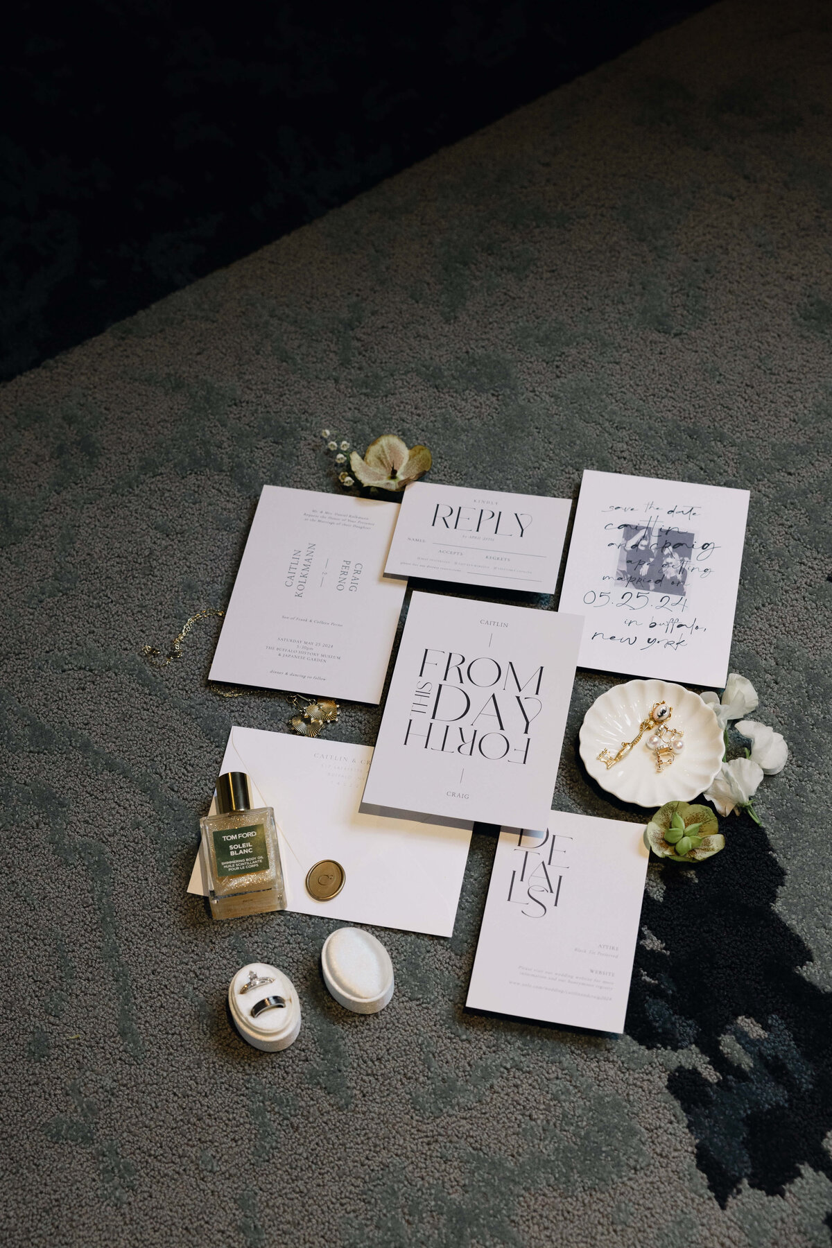 Alyssa_Flood_Photography_Caitlin_Craig_Wedding-1