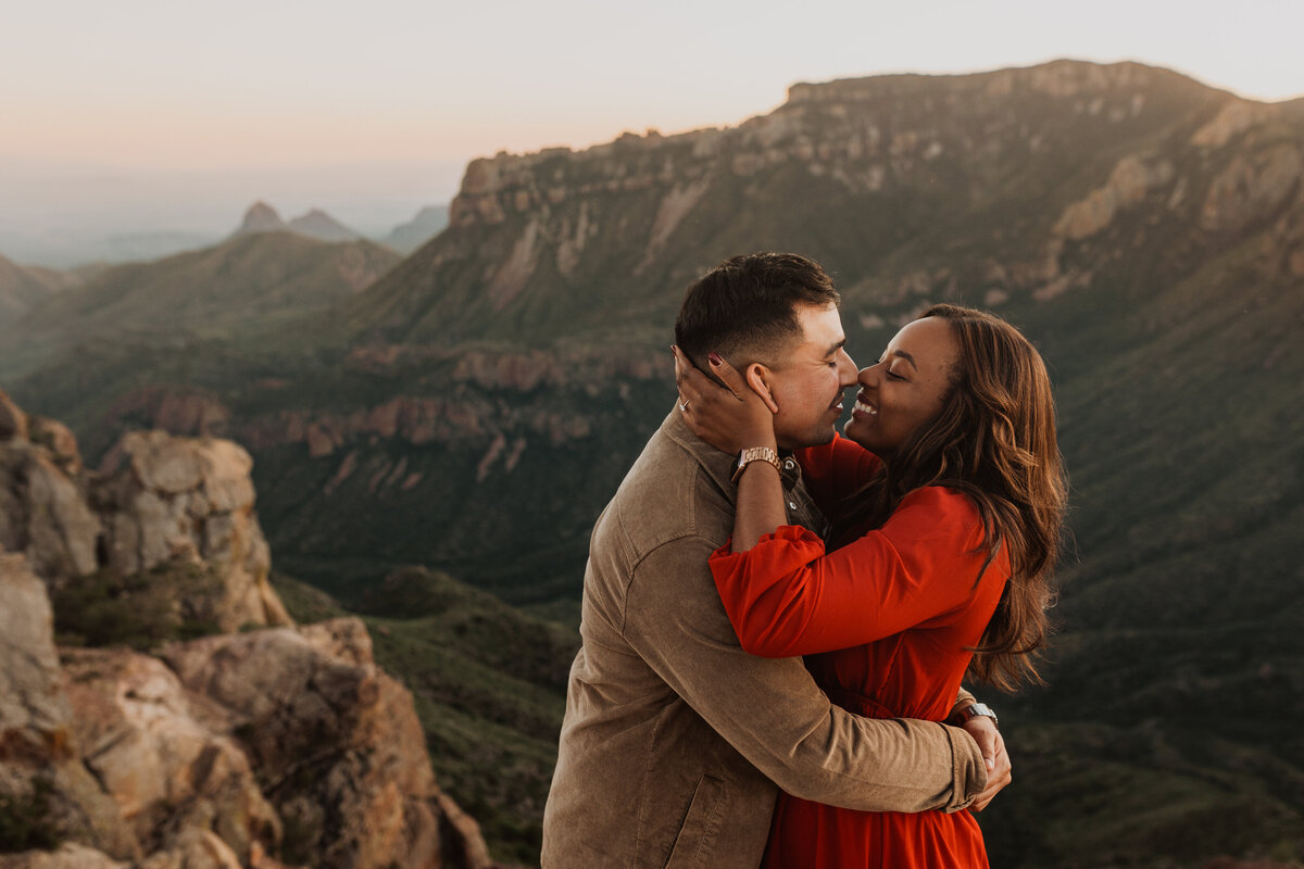 TessLesliePhotos-big-bend-surprise-proposal-057