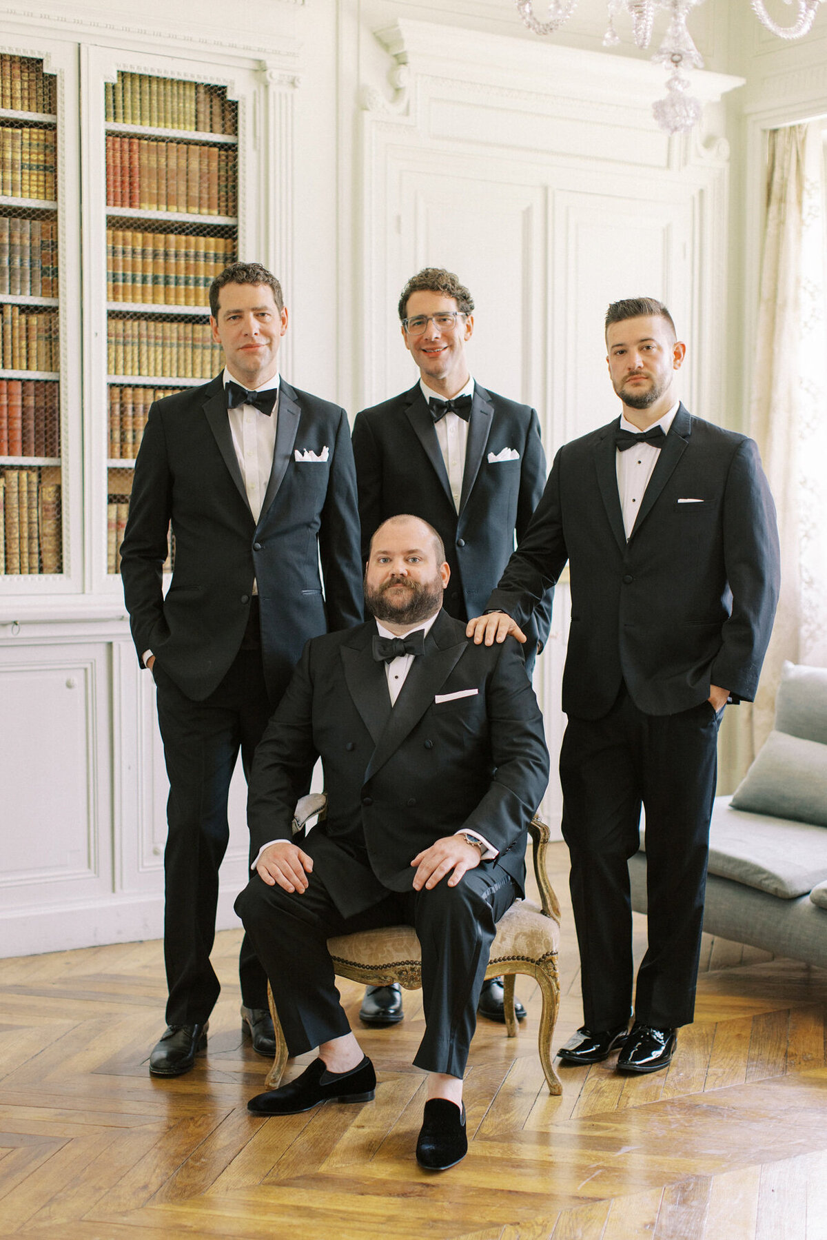 Maïlys Fortune Photography Husband Wife Wedding Weddings Photography France Switzerland Italy Timeless Dreamy Imagery Bilingual French English Destination Weddings Destination Wedding Provence French Riviera Paris Lake Como Tuscany45